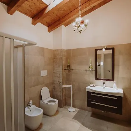 Casa Santa Lucia *
