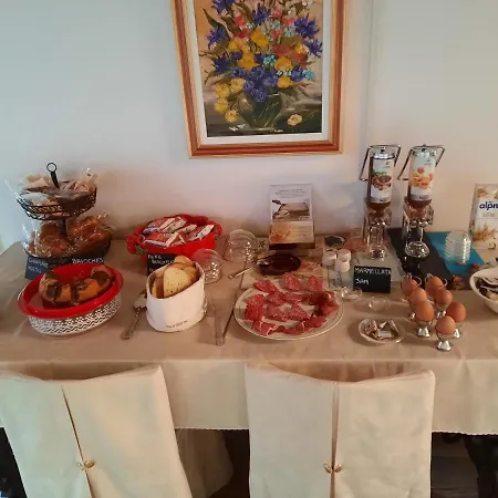 Casa Santa Lucia Frühstückspension 4*