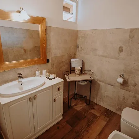 Casa Santa Lucia Bed & Breakfast